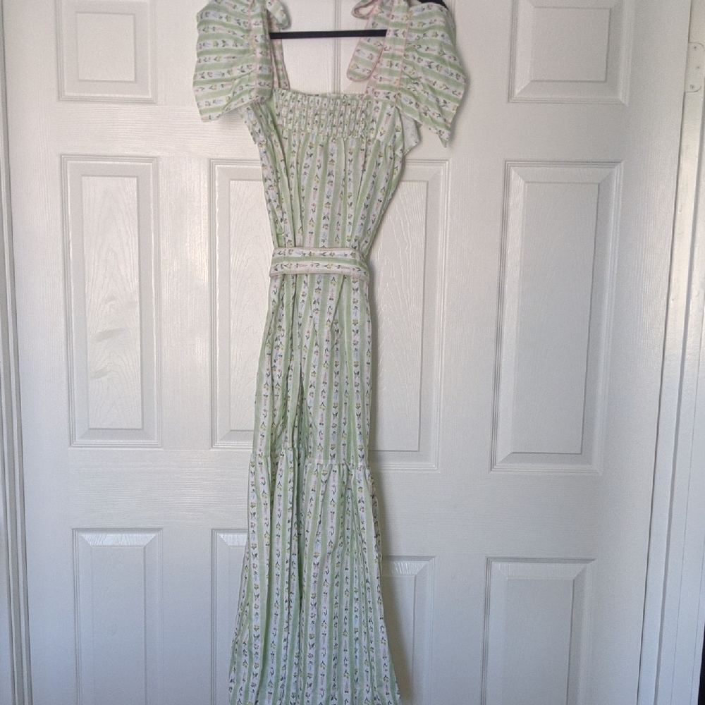 Elegant LINEN Green Floral Maxi Dress